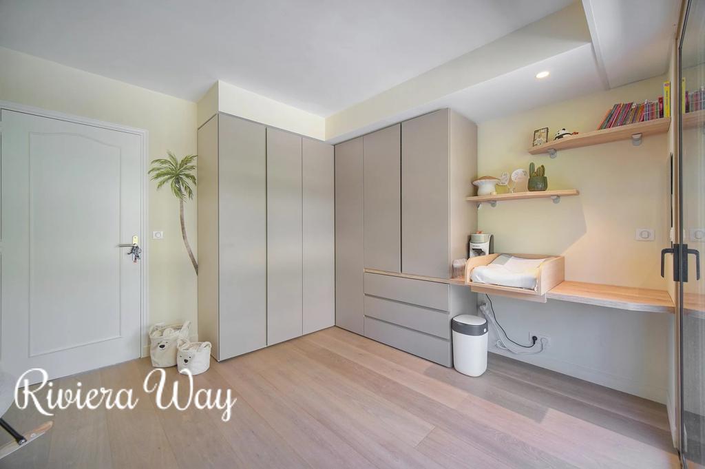 3 room apartment in Le Cannet, photo #9, listing #103135158