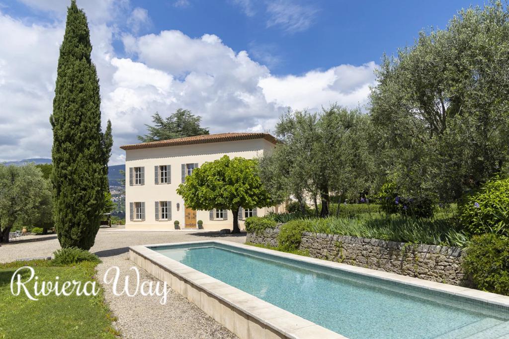 11 room villa in Grasse, photo #1, listing #99430044