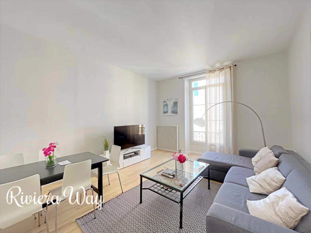 3 room apartment in Cannes, photo #10, listing #99554448