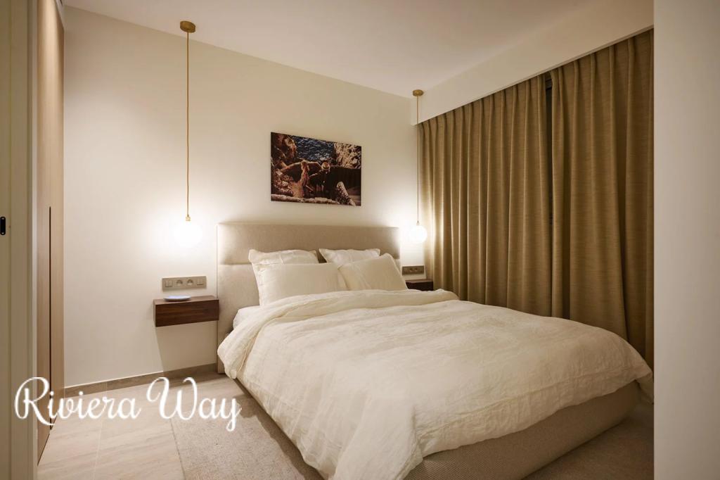 2 room apartment in Boulevard de la Croisette, photo #6, listing #105750876