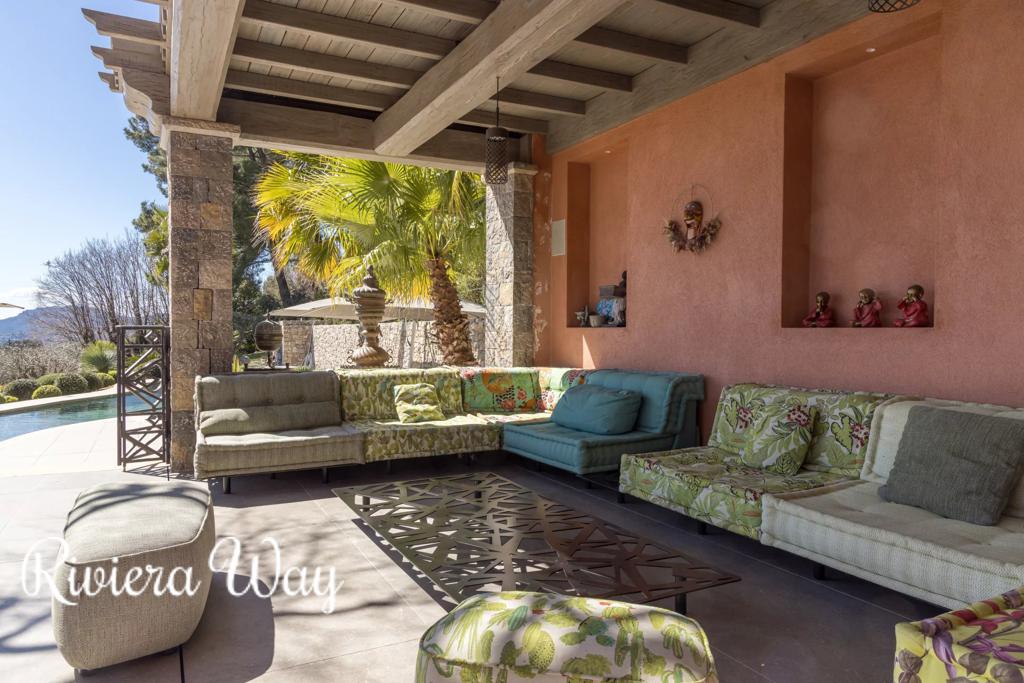 7 room villa in Mougins, photo #3, listing #106050336