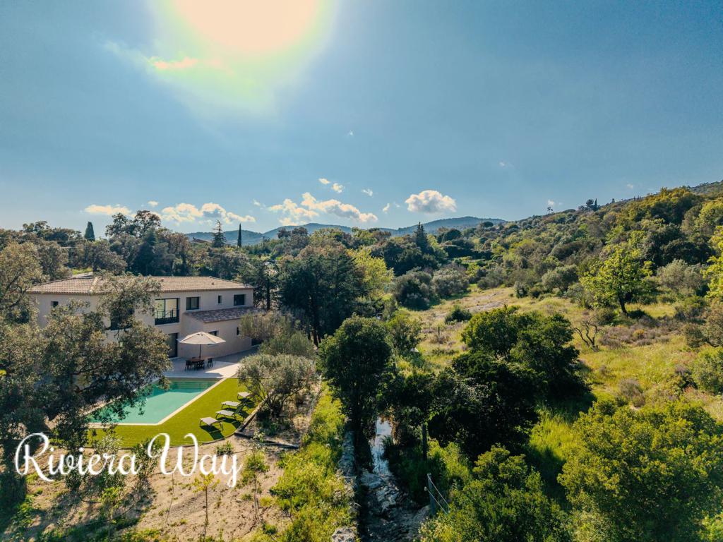 6 room villa in Le Plan-de-la-Tour, photo #2, listing #104480208