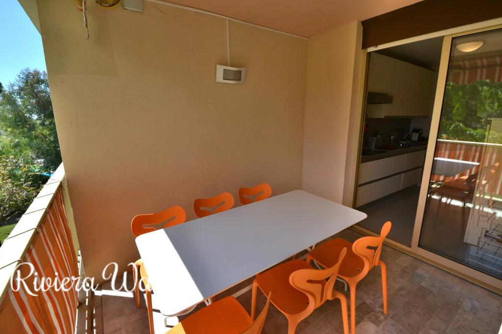 3 room apartment in Juan-les-Pins, photo #8, listing #99683262