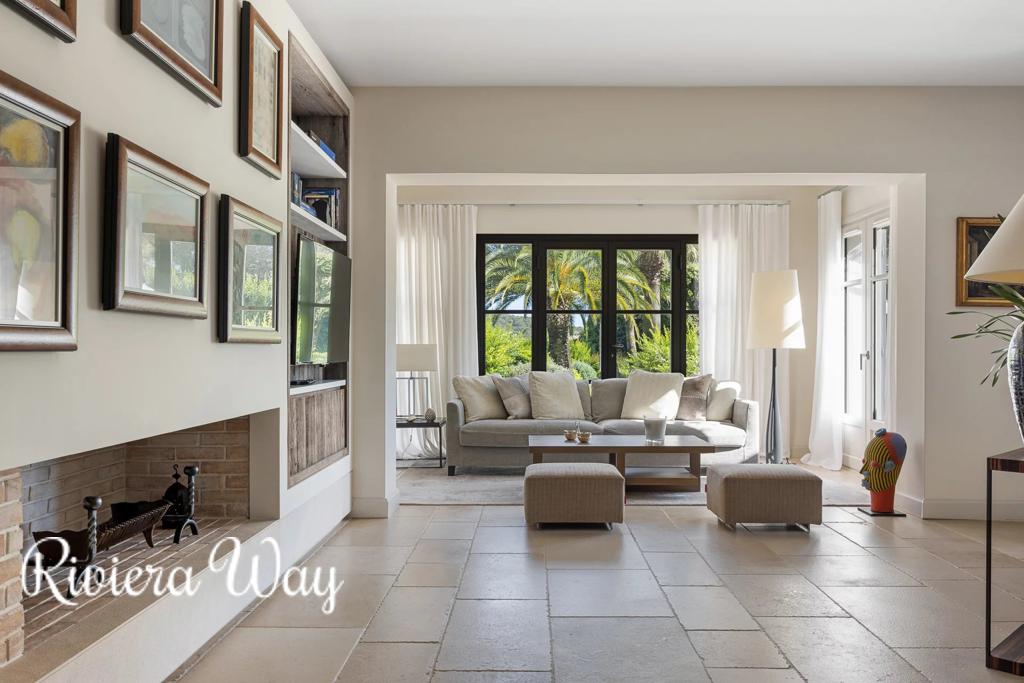 7 room villa in Mougins, photo #6, listing #104595414