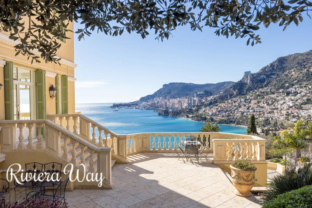 Villa in Roquebrune — Cap Martin, photo #1, listing #104982654