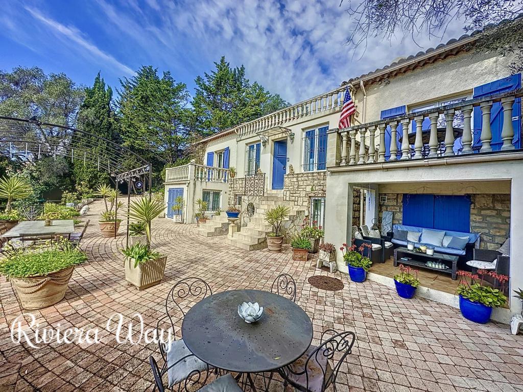 11 room villa in Le Cannet, photo #2, listing #104350512