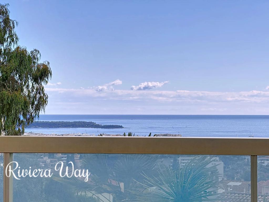 3 room apartment in Le Cannet, photo #6, listing #104290074