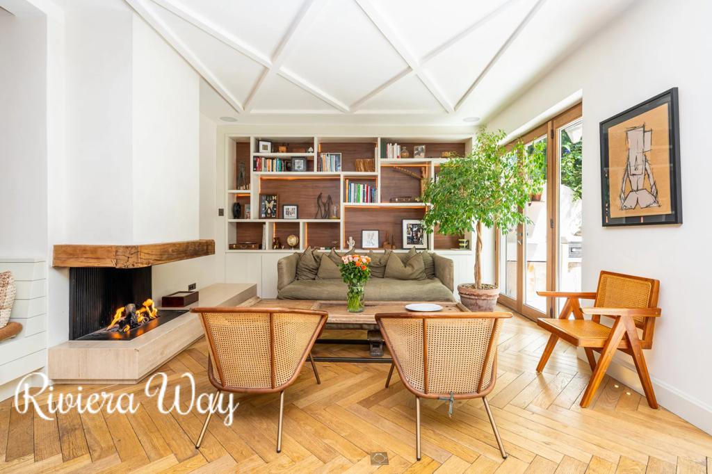 3 room apartment in Cannes, photo #3, listing #106830234