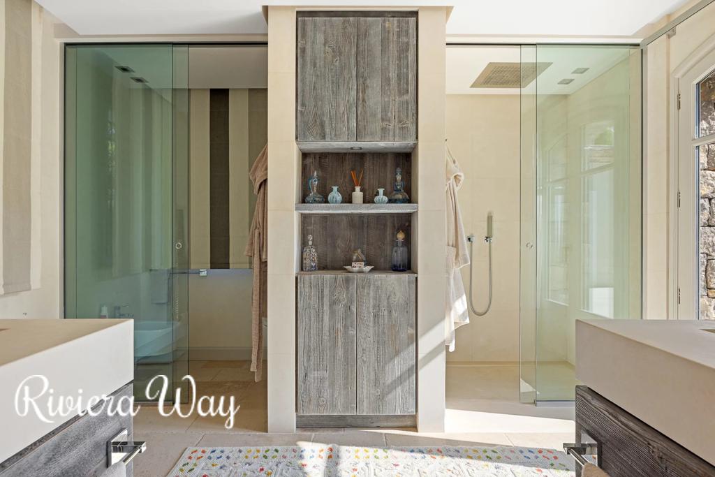 7 room villa in Mougins, photo #1, listing #104595414