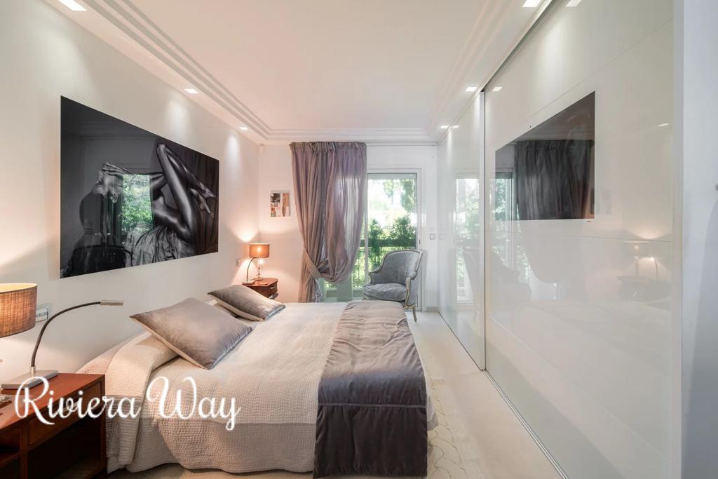 3 room apartment in Cannes, photo #9, listing #105737856