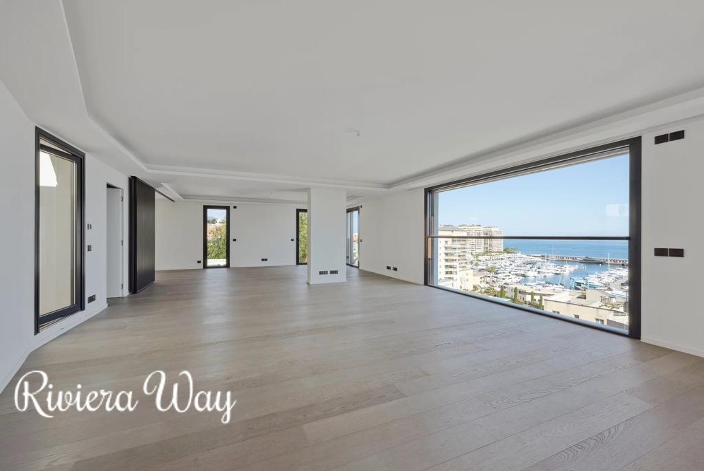4 room penthouse in Cap d'Ail, photo #1, listing #102727758