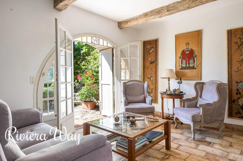 7 room villa in Le Bar-sur-Loup, photo #8, listing #99638028