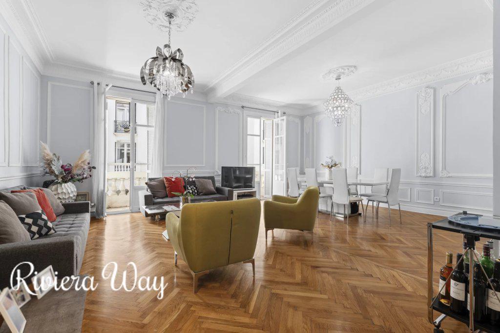 Apartment in Promenade des Anglais, 120 m², photo #1, listing #104799912
