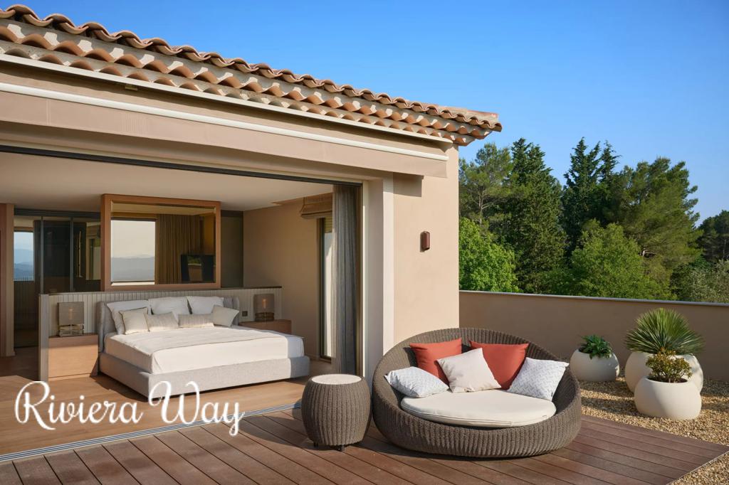 9 room villa in Mougins, photo #2, listing #103278882