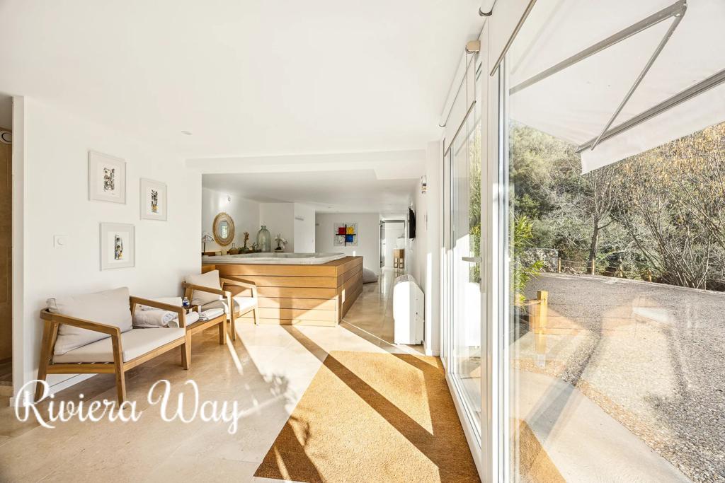11 room villa in La Colle-sur-Loup, photo #10, listing #105908460