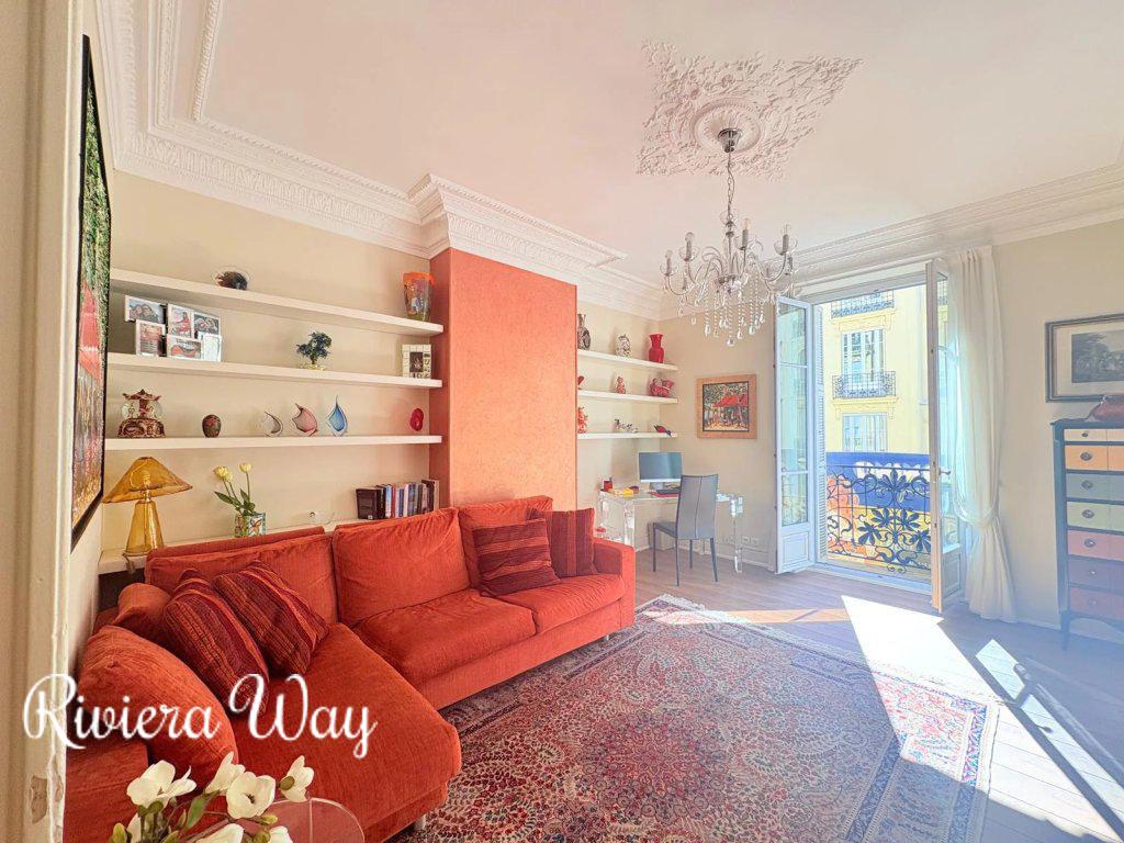 Apartment in Promenade des Anglais, 116 m², photo #1, listing #104853126