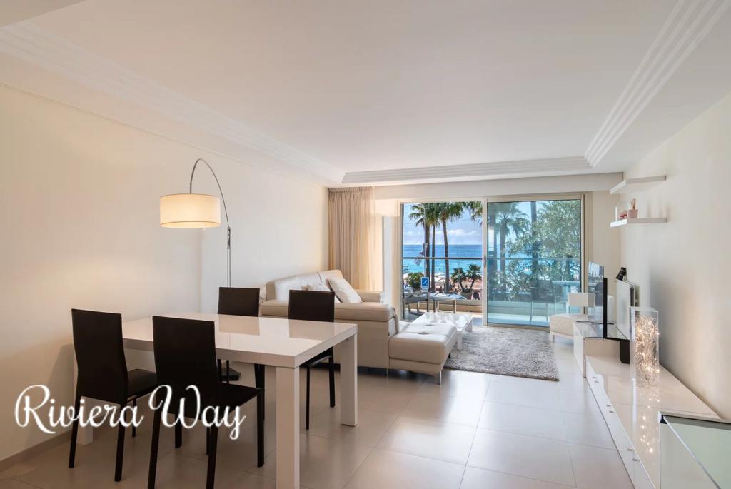 3 room apartment in Cannes, photo #6, listing #106226610