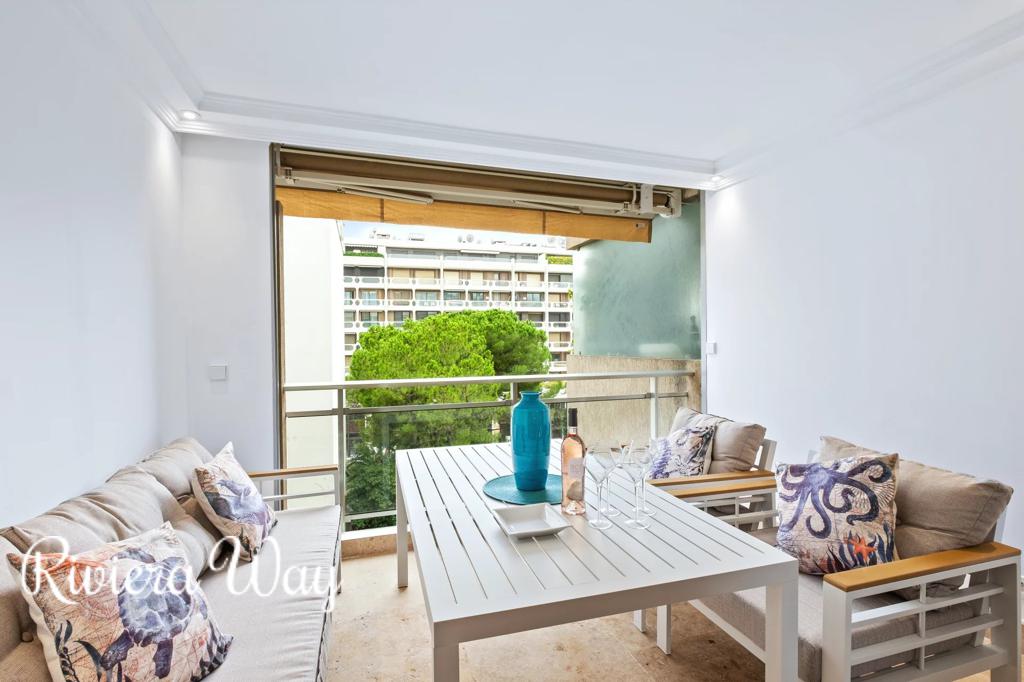 3 room apartment in Mandelieu-la-Napoule, photo #8, listing #100191210