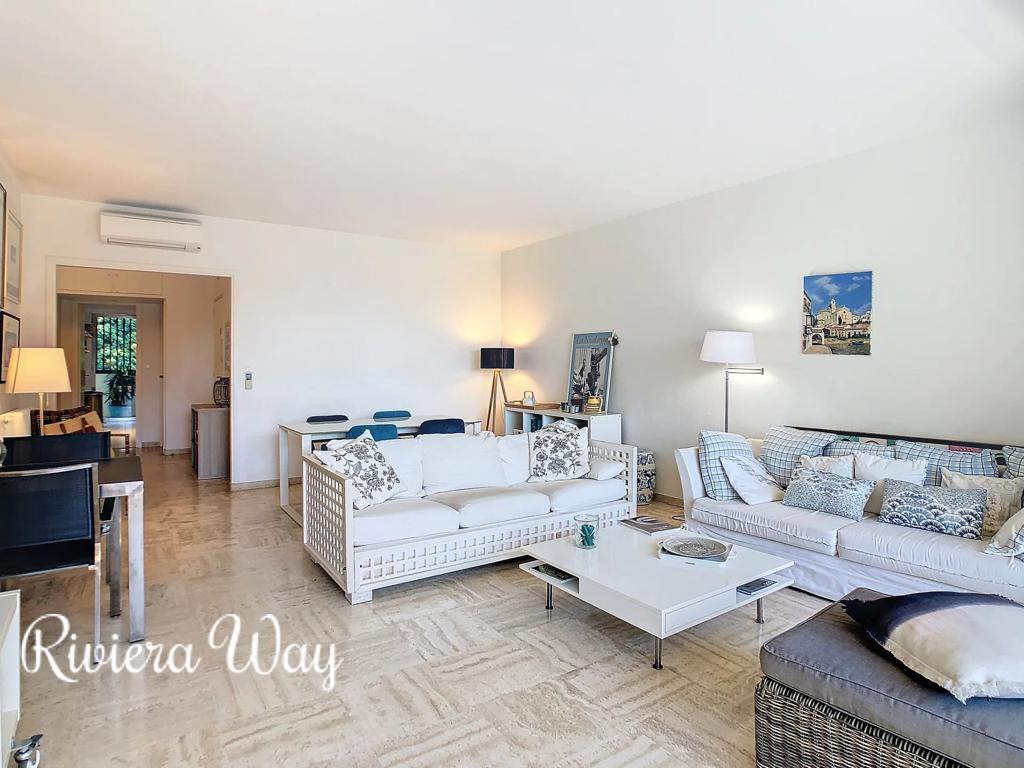 3 room apartment in Cannes, photo #8, listing #102831498