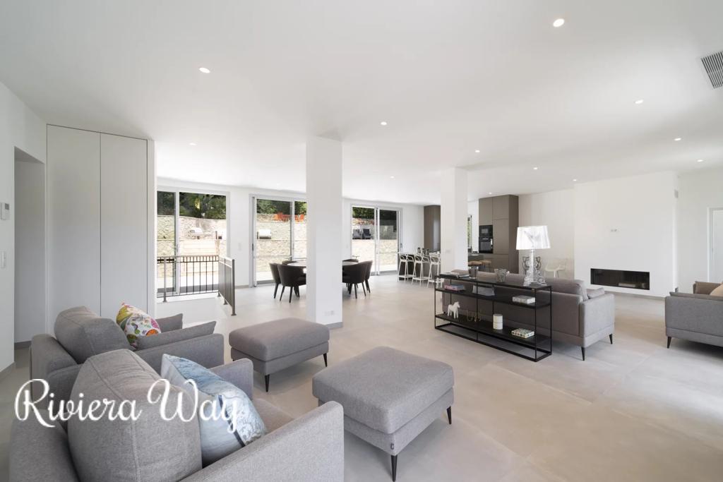7 room villa in Mougins, photo #10, listing #103477668