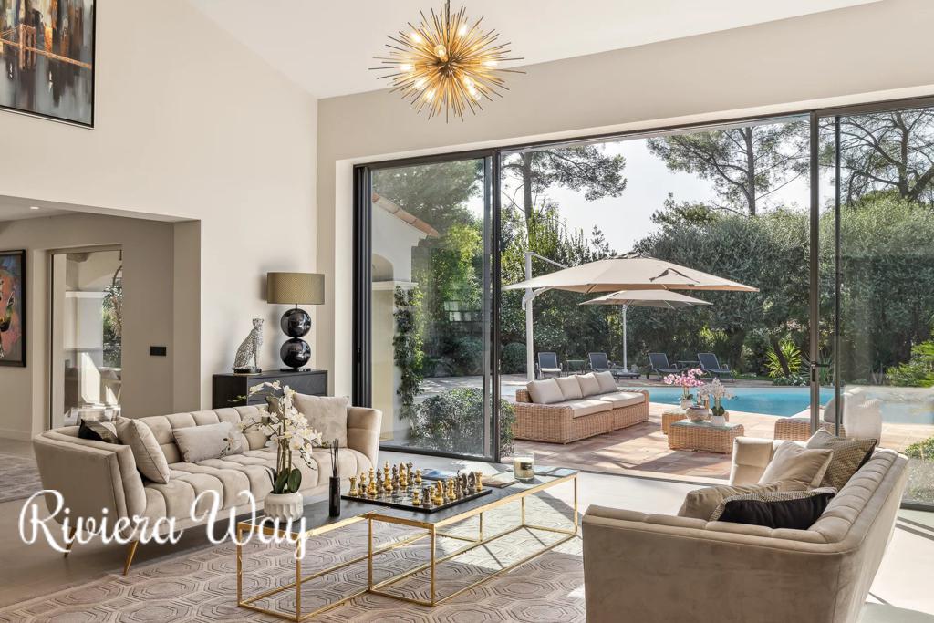 7 room villa in Mougins, photo #6, listing #103030956