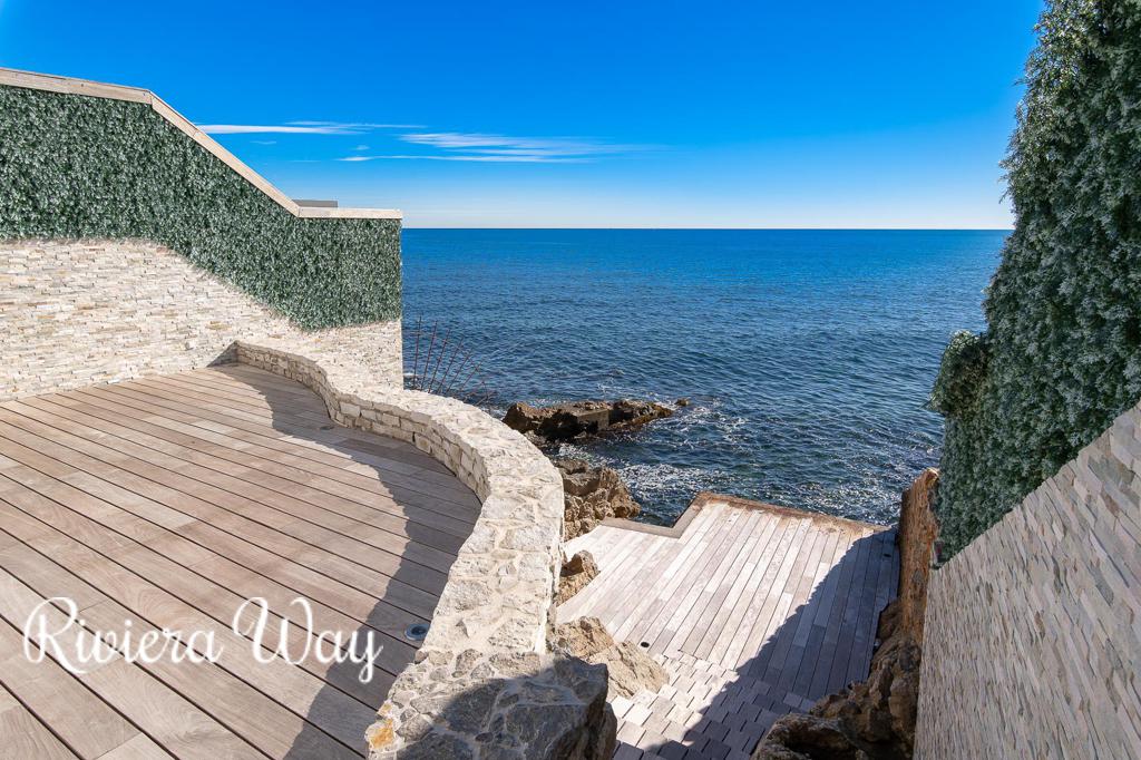 13 room villa in Cap d'Antibes, photo #4, listing #78858780