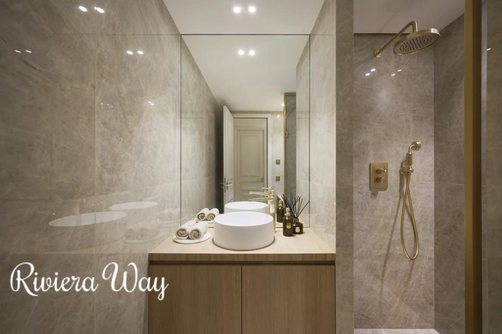 4 room apartment in Cannes, photo #7, listing #103452762