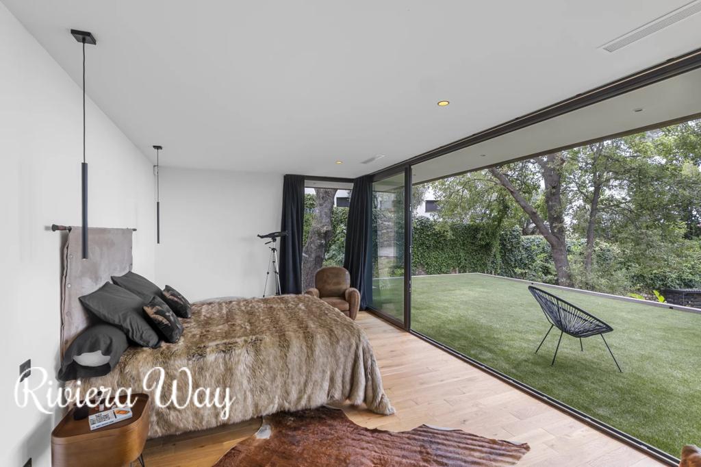 3 room villa in Mougins, photo #9, listing #104038746