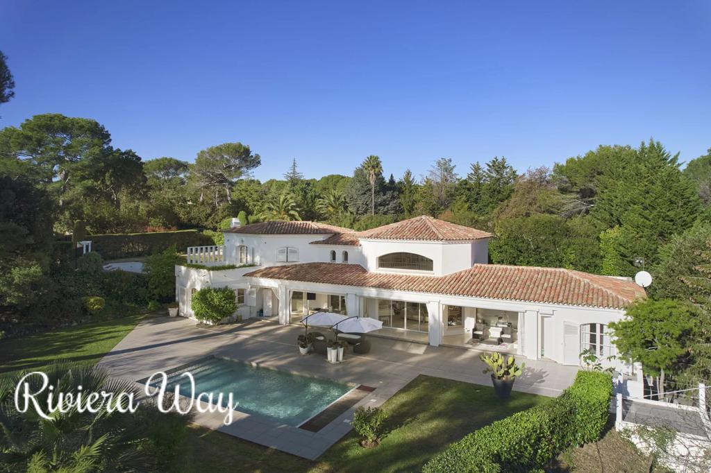 7 room villa in Mougins, photo #2, listing #98827890