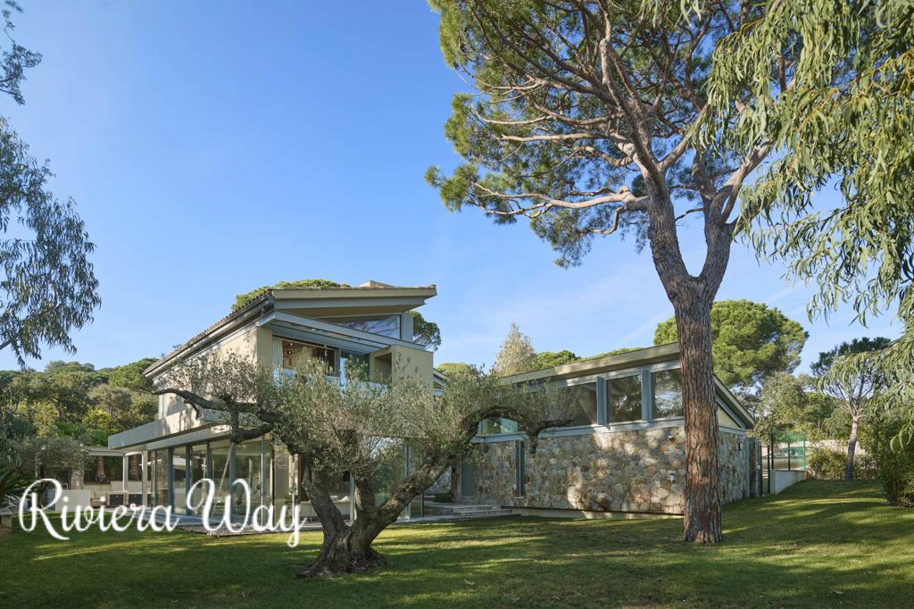 7 room villa in Saint-Tropez, photo #1, listing #98944860