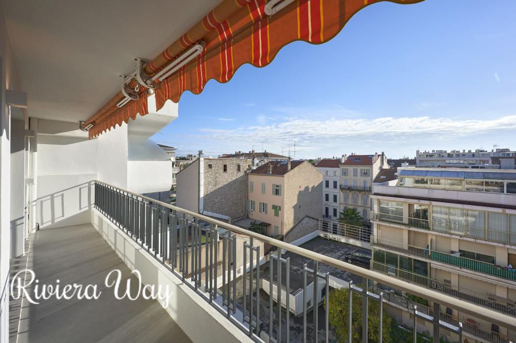3 room apartment in Cannes, photo #8, listing #86967804