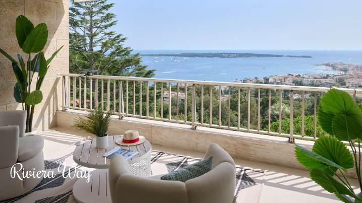 4 room apartment in Californie - Pezou, 117 m², photo #1, listing #103227432
