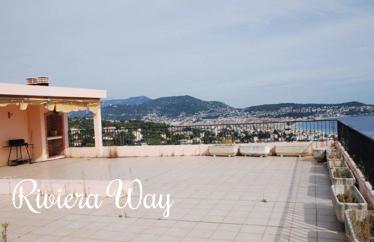 4 room penthouse in Fabron, 119 m²