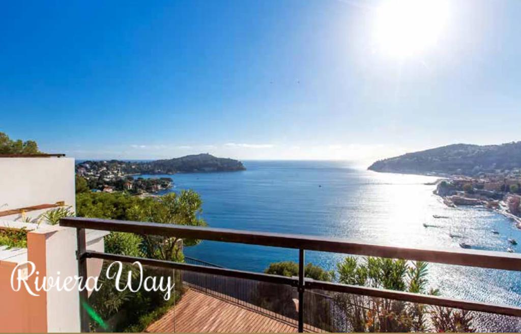 4 room apartment in Villefranche-sur-Mer, photo #1, listing #93562518