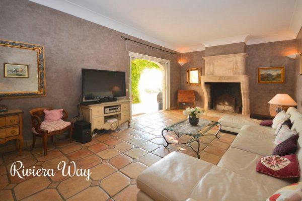 9 room villa in Grasse, 230 m², photo #9, listing #74136594