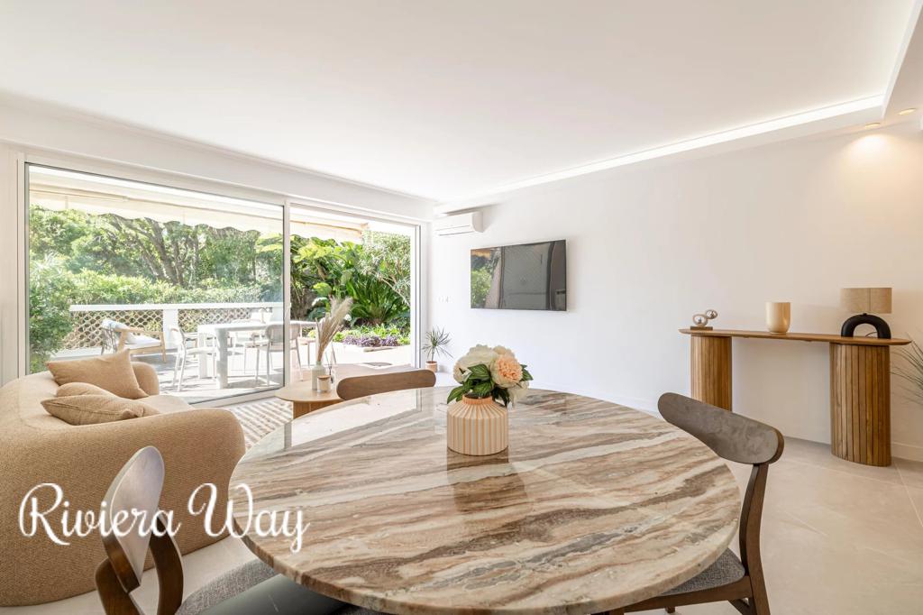 4 room apartment in Californie - Pezou, photo #3, listing #106236312