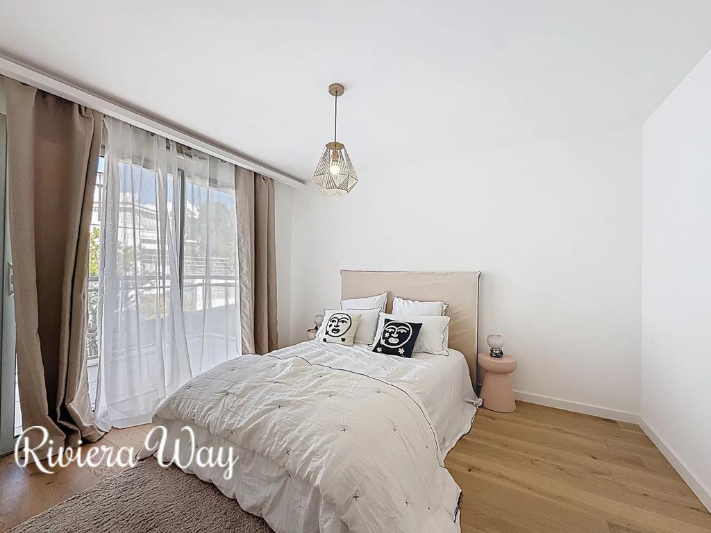 4 room apartment in Le Cannet, photo #9, listing #91454664