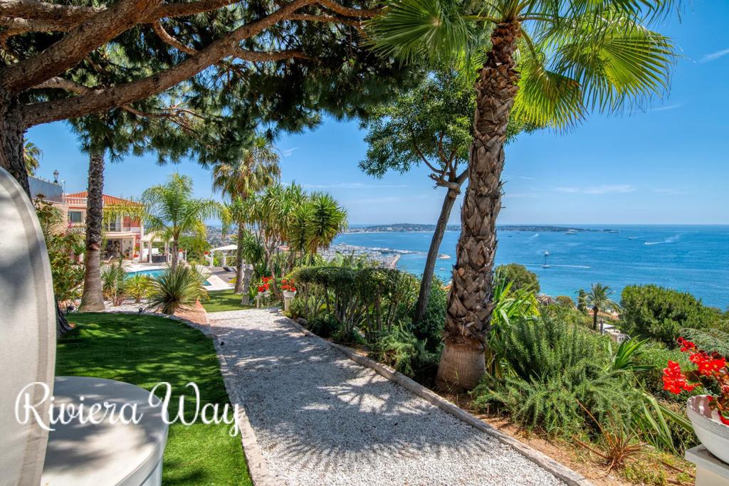 9 room villa in Vallauris, photo #6, listing #106524600
