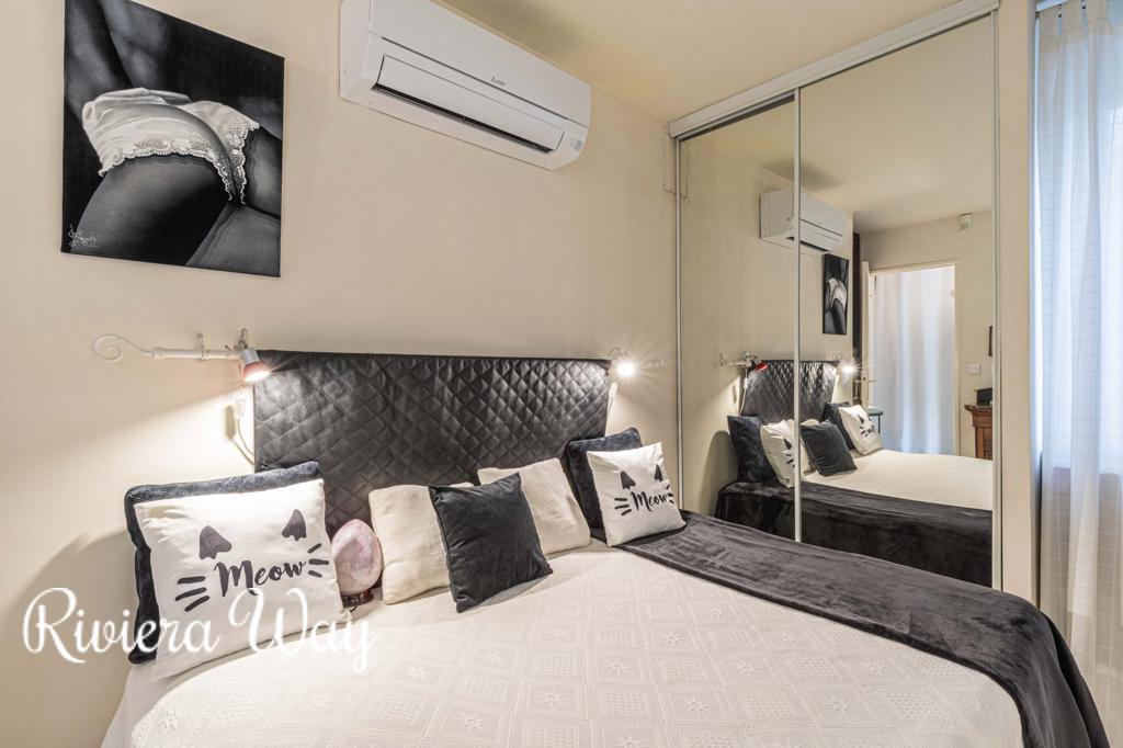 2 room apartment in Cannes, photo #8, listing #92296638