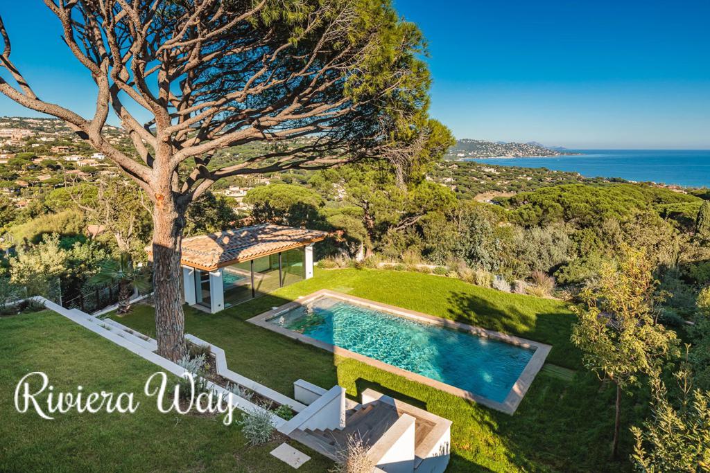 6 room villa in Sainte-Maxime, photo #5, listing #104479914