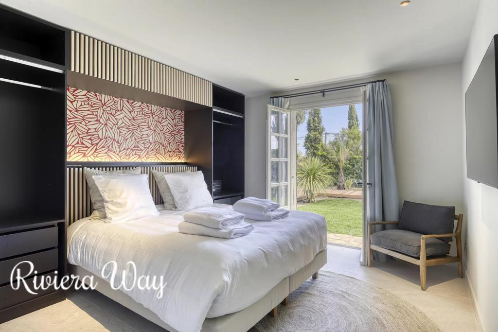 6 room villa in Ramatyuel, photo #9, listing #105630504