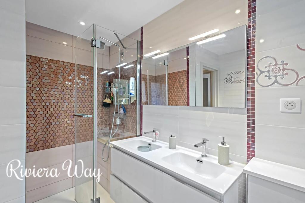 3 room apartment in Le Cannet, photo #6, listing #105351498