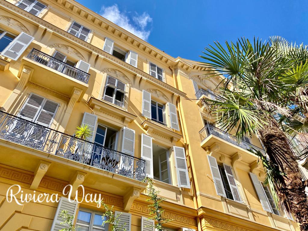 Apartment in Nice, 62 m², photo #1, listing #80875368