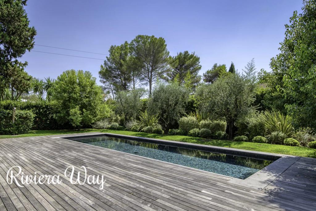 7 room villa in Mougins, photo #4, listing #103906320