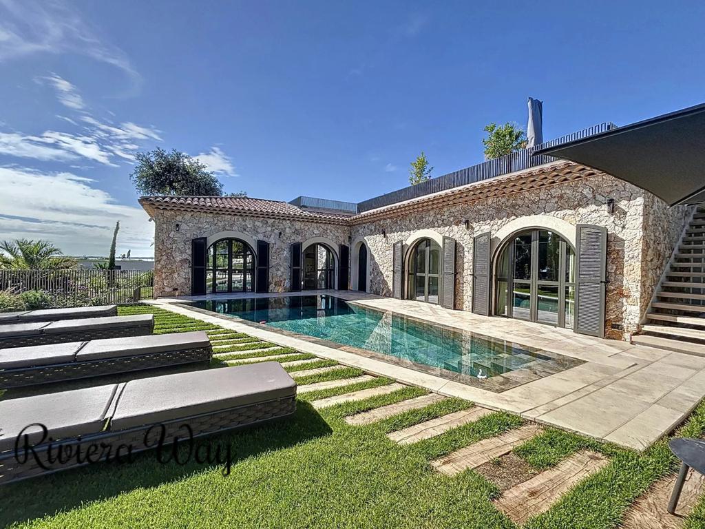 7 room villa in Cap d'Antibes, photo #4, listing #105706020