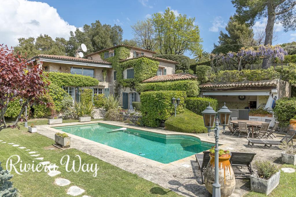 Villa in Saint-Paul-de-Vence, photo #5, listing #83181840