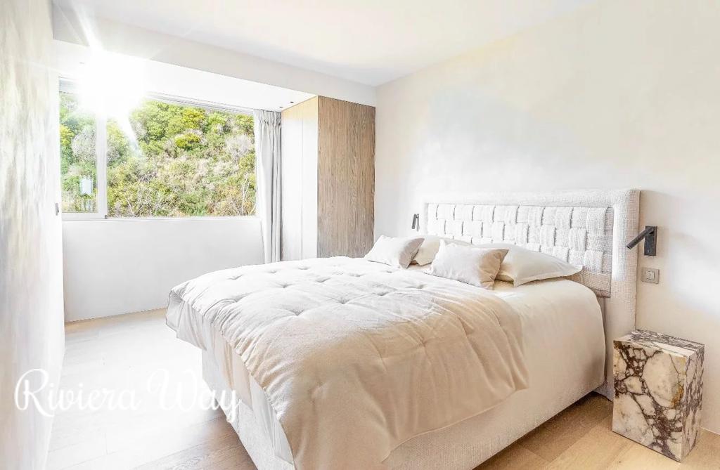 3 room apartment in Cannes, photo #9, listing #104433042