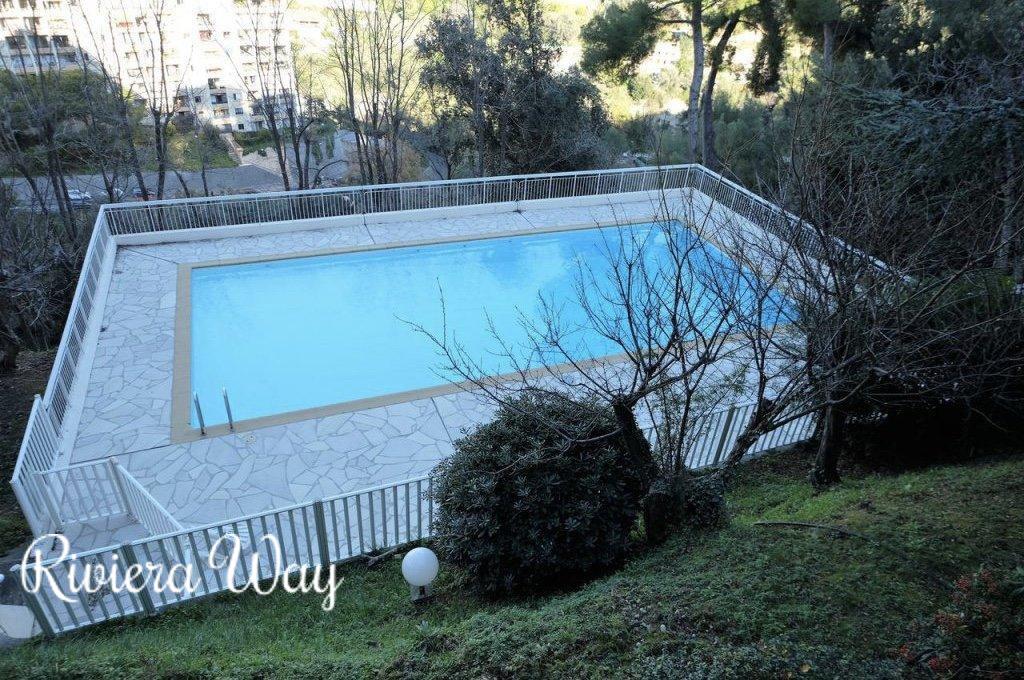 Apartment in Nice, 50 m², photo #1, listing #80475276