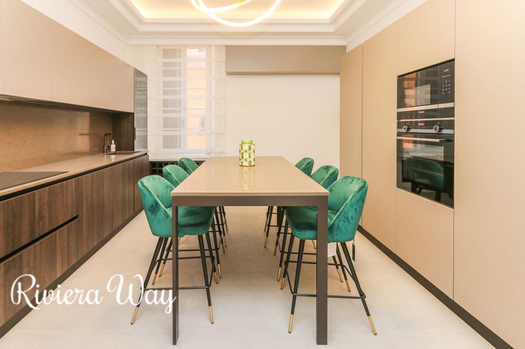 4 room apartment in Nice, 131 m², photo #9, listing #99250536