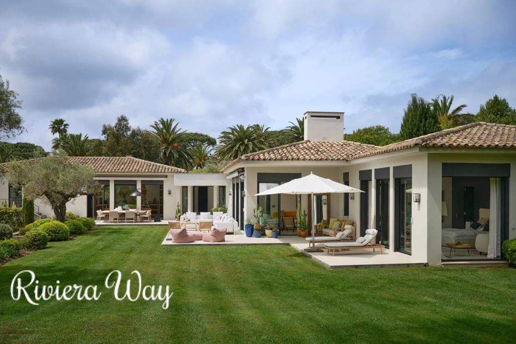 8 room villa in Saint-Tropez, photo #6, listing #81756528